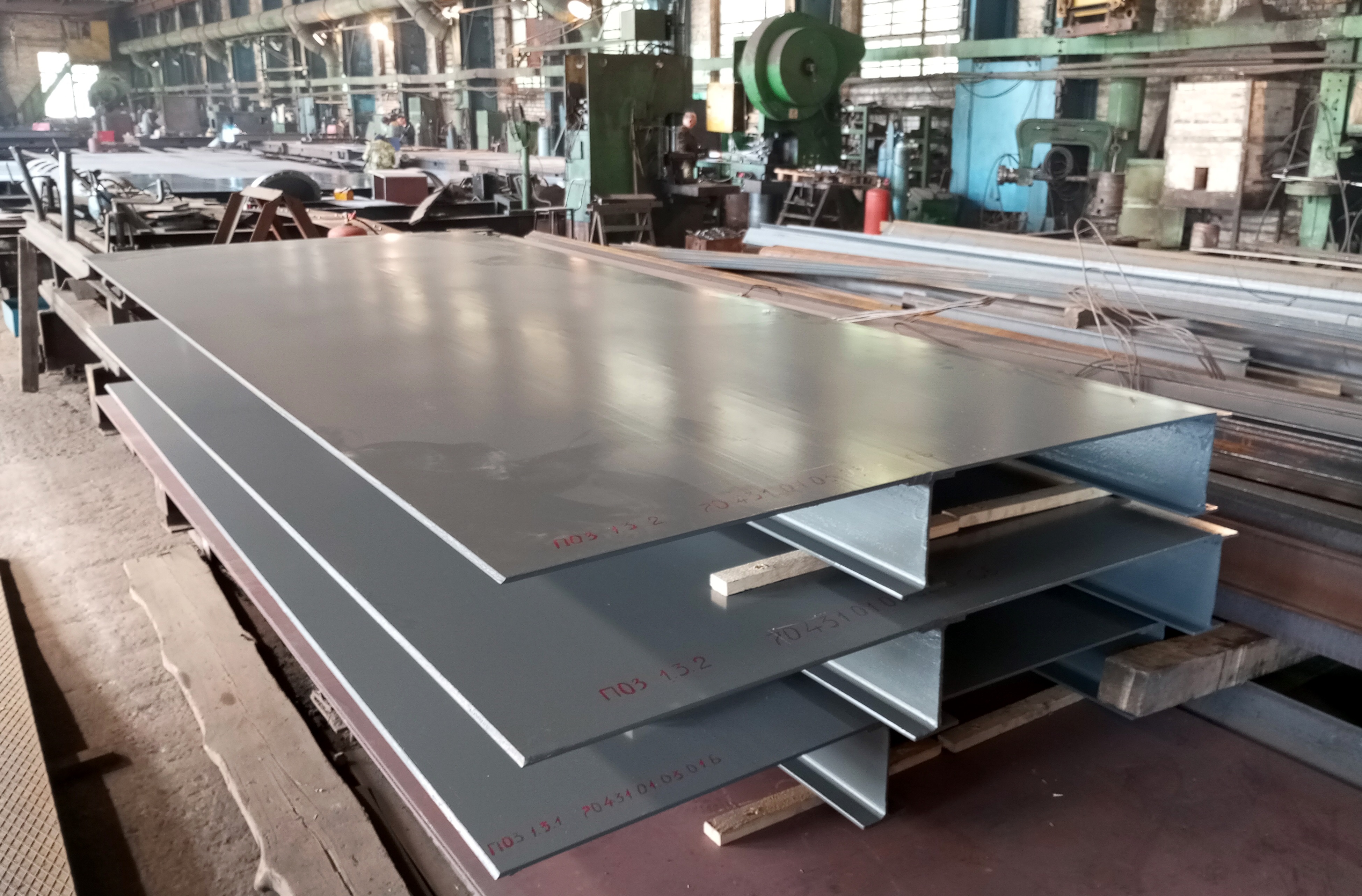 боковые стенки корпуса мехосветлителя 2